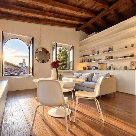Ivflats Collections Celeste Apartment *